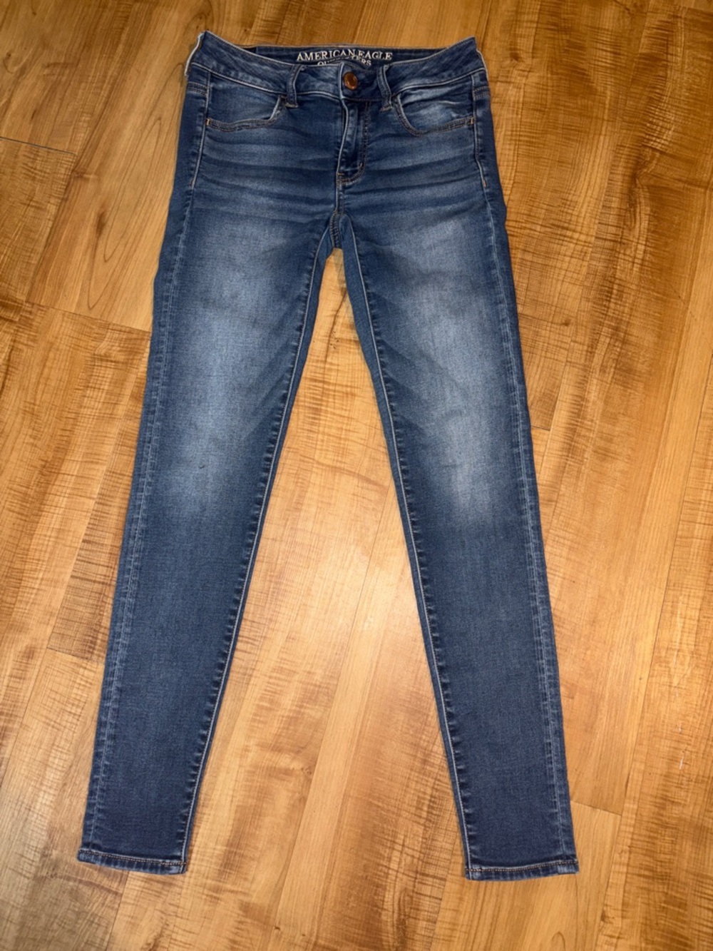 American Eagle Mid Rise Super Stretch Jegging Jeans Size 4